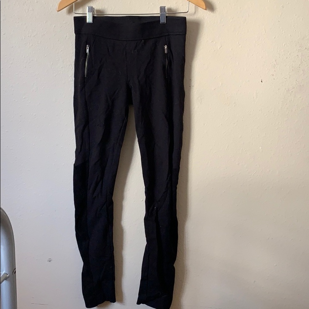 Black leggings with a velvety accent leg